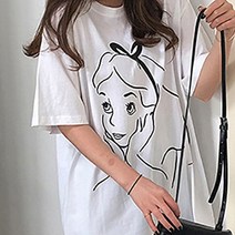 페이퍼먼츠 여성용 백설공주 캐릭터 프린팅 루즈핏 티셔츠 12381