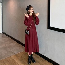 안다로미 프릴넥포인트 롱 원피스