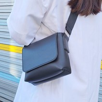 체일리 크로스백 Chaley Cross Bag