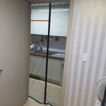 간편 현관 주름 방충망 초미세 미세 촘촘망 붙이는 벨크로 블랙 셀프 상가 현관문 방충문 탈부착 아파트 중문 설치 출입문 화장실 찍찍이 모기망 모기문 간이 부착형 안전 자석식