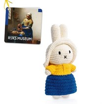 네덜란드 암스테르담 국립 미술관 한정 미피 핸드메이드 아미구루미 페르메르 밀크 메이드 우유를 붓는 여자 명화 드레스 Rijks Museum Miffy Nijntje