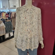 샤트렌 [백화점 인기상품] 여성스러운 무드의 플라워 프린트 앞플리츠 디테일 쉬폰 긴팔 블라우스 HCBSBL106