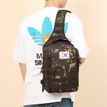 앞으로 매는 슬링백 가방 노트북 아이패드 소형등산가방 여행지가방 슬링백가방 등산가방 여행슬링백