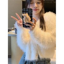 기모 털 밍크 앙고라 퍼 봄 가을 겨울 단추 슬림 여성 여자 후리스 가디건 미니 빅 브이 넥 타이트 기본 허리 길이 숏 짧은 핏 소매 하얀 흰 화이트 밝은 컬러 색 가디건 하비리아