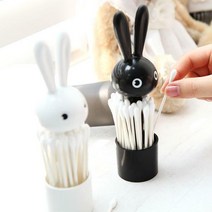 래빗 면봉과 요지통, 블랙