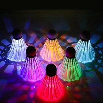 스포츠 컬러 LED 셔틀콕 거위깃털 배드민턴공 캠핑장놀이 4P, 랜덤