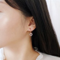 쓰리콤마 유키 하트 큐빅 스프링 귀찌