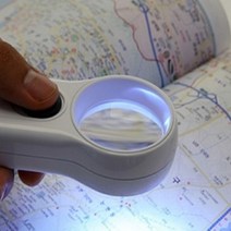 LED조명 휴대용 돋보기 노안 독서확대기 3x 45mm, 상세설명참조