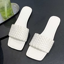 오너클랜 여름 신발 하얀 슬리퍼 바닷가 바캉스 휴가 여행 준비[W70537A]
