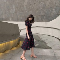 네이비 여름여성 빨간체리 랩원피스 여신드레스 긴옷