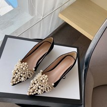 새로운 크라운 진주 아파트 여성의 결혼식 신발 지적 발가락 드레스 Moccasins 낮은 뒤꿈치 숙녀 패션 럭셔리 스타일 43
