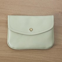 간단 외출 파스텔 미니 포켓 크로스백 수납력 대학생 데일리룩 보부상 여친룩 핸드백 직장인코디