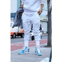 바이더알 해골 루버 패치 소프트 우븐 조거 팬츠 화이트