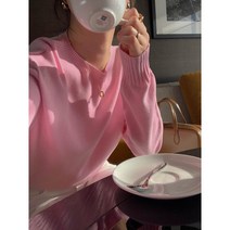시그니처 코튼 홀가먼트 라운드 니트