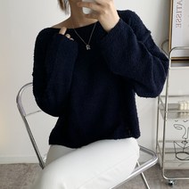 오오엘 여성용 루즈핏 입술넥 푸딩 부클 보트넥 니트