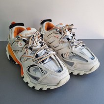 [발렌시아가] [중고 명품] 트랙 스니커즈 674157 30758 9833