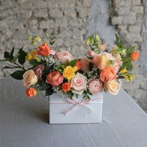 화이트직사각 센터피스, 드라이플라워 카드(＋5천원), 서울퀵배송 (＋5천원)