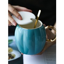 호박 머그 뚜껑 파스텔 컵 홈카페 사무실 커플 선물, A.다크그레이 골드핸들+화이트 뚜껑+티스푼