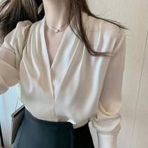 퀀월드 여성 셔링 브이넥 블라우스 QYH034