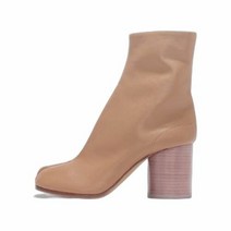 메종 마르지엘라 명품MAISON MARGIELA 메종마르지엘라 22년 타비 앵클부츠 S22WUO22O P3223 T2O2l