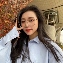 사각 청광렌즈 안경테 여성 연예인 안경 얼굴형에맞는
