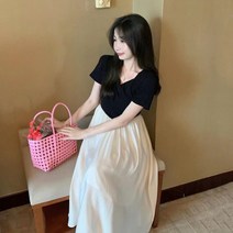 컬러 일치하는 높은 허리 드레스 2023 여름 새로운 디자인 허리 슬리밍 서양식 V 넥 짧은 소매 드레스 여성 의류
