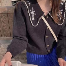 여성스런 자수 니트 가디건 카라자수 니트