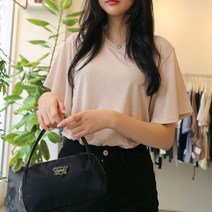 메리앤유 찰랑거리는 프릴소매가 예쁜 반팔 티블라우스