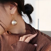 왕진주 귀걸이 드롭 big pearl earrings 우아한 큰 시뮬레이션 진주 골드 링크 후크 매달려 문 볼 여성 한국어 디자인 웨딩 쥬얼리