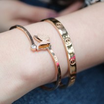 노이드비 써지컬스틸 나비 뱅글팔찌