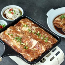 [봄소] 청록원 뼈없는 양념 돼지 갈비 수제 목살 양념 구이 밀키트 800g 2kg 미국 LA 소갈비 2kg, 1개