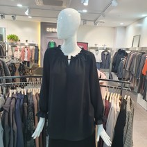 [행복한백화점][트리아나]여성 목선 샤링스판 단색 블라우스 2컬러 AF3BA17