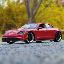 포르쉐 타이칸 터보S 1:24 Taycan Turbo S 다이캐스트 자동차 차량 모형 피규어 웰리 장난감 모형 카푸어 합금 메탈, A