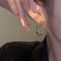 14k 지르콘 트위스트 후프 귀걸이 925 실버바늘