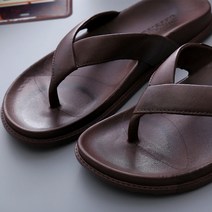 가죽같은 Look의 푹신하고 세련된 EVA 쪼리 폴리플랍