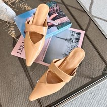 옷자락 [옷자락] 여자 뾰족코 유광 브이컷 뮬구두 키튼힐 블로퍼
