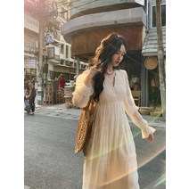 리마인드웨딩 셀프웨딩드레스대여 제주스냅 드레스 야외촬영 유색드레스 스냅촬영용 하얀드레스 브라이덜샤워원피스 브라이덜샤워 백색드레스