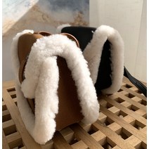 밍크퍼 가방 가방 종류 모피 가방크러치 부클가방 밍크가방 여성 털가방 가방쇼핑몰순위 뜨개가방 양털 가방 가방 양털 가방스트랩