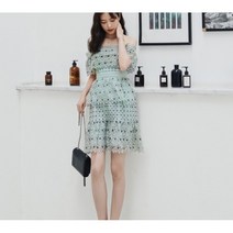 sp 셀포 펀칭 여자 오프숄더 원피스