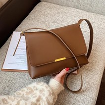 여자친구 한소희 가방 호보백 심플 모던 제니 숄더백 가죽 복주머니 구름백 이보영 아이패드 비건 패딩백 쇼퍼백 구름빵 버킷백 퀼팅백