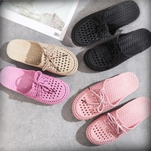 고급진 말랑말랑 펀칭 라탄 젤리 여성 샌들 슬리퍼 가볍고 편한 평굽 여름 물놀이 미끄럼 방지 여행용 휴가 캠핑 바캉스 야외 활동 룩 실외화 실내화 스타일링 냄새 안나는 땀 안차는