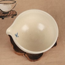 청꽃베이지 3인 균열 숙우
