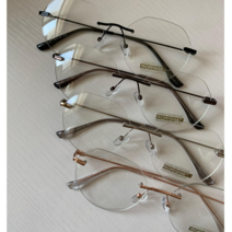 [당일출고] 자외선차단 블루라이트 차단 렌즈 여자 남자 안경테 트렌드세터 힙한 안경