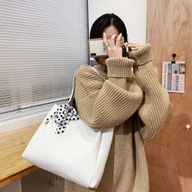나미나라 여성 예쁜 핸드백 크로스백 회사원 어깨 가방 스타일 쇼핑몰 대대보세 숄더백 나들이데이트