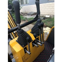 소형 굴착기 1 톤, 한개옵션0