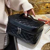연이랜드 퀼팅 스퀘어 파우치 화장품가방