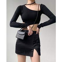 블랙 새틴 실크 트임 미니 스커트