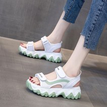 여름 여성 샌들 말랑 마약샌들 발볼넓은 발편한 스트랩 슬리퍼