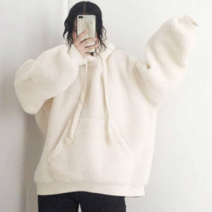 오너클랜 연말 모임 캐주얼 후드티 양털 기모 티셔츠 패션 코디