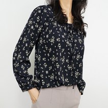 빅걸스토리 잔꽃무늬 리본 프릴 스퀘어넥 긴팔블라우스